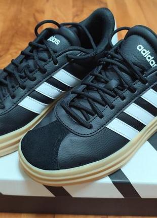 Кросівки жіночі adidas vl court bold чорні, розмір 39 1/3, довжина устілки 25 см