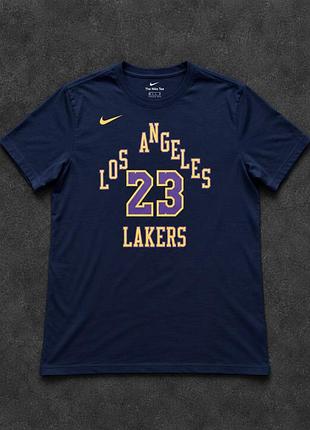 Nike los angeles lakers lebron james #23 name &amp; number t-shirt