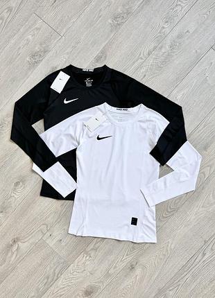 Рашгард термо nike pro