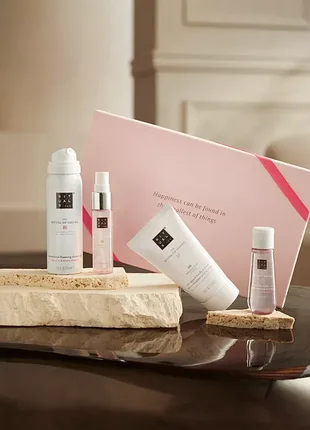 Жіночий подарунковий набір rituals the ritual of sakura gift set s