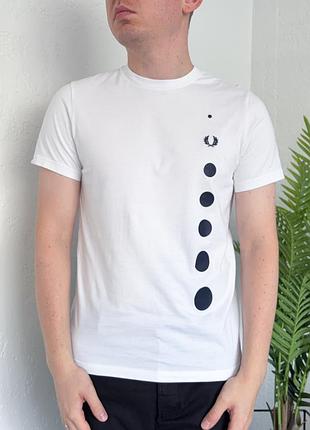 Fred perry футболка