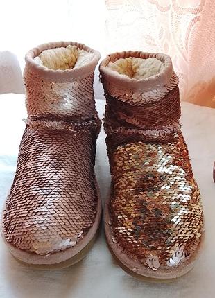 Блискучі рожеві угги з паєтками для дівчинки, розмір 30 (устілка 18.5-19 см)
