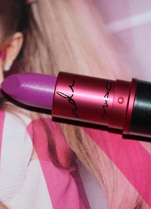 Viva glam matte ariana grande 2 a56 губна помада lipstick для губ