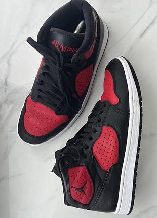 Кросівки jordan access