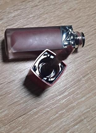 Блиск для губ
матовый dior 5