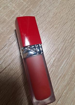 Блиск для губ
матовий 
dior