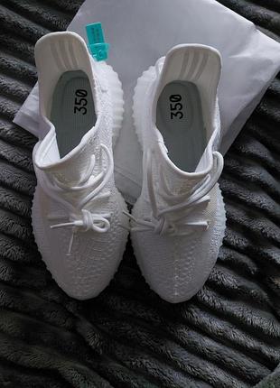 Кросівки adidas yeezy boost 350 білі