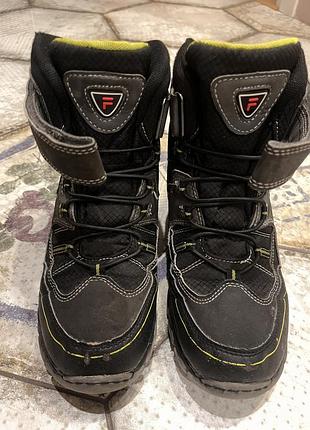 Черевики для хлопчика fila чорні, розмір 35, довжина устілки 21 см