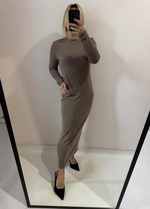 Тепла базова сукня