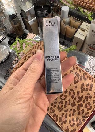 Консилер dior backstage flash perfector concealer 2n