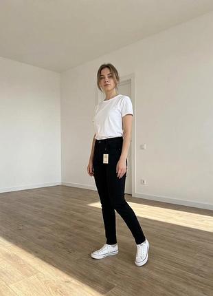 Чорні джинси скінні 158 см  skinny