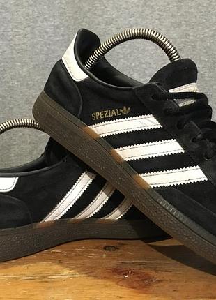 Кросівки adidas spezial