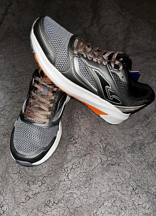Кросівки бігові joma vitaly men 2328 сіро-чорні rvitaw2328