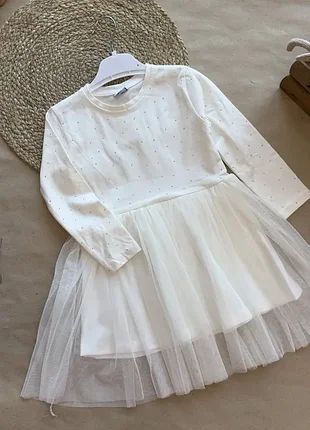 Платье молочное со стразами