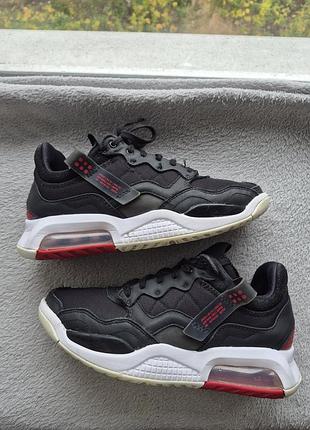 Кроссовки 40-41р. jordan