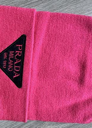 Новая шапка малиновая prada one size