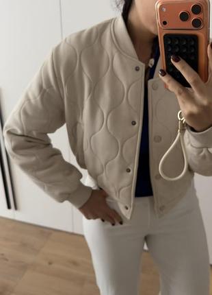 Утеплений бомбер zara 3