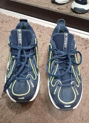 Кросівки жіночі adidas сині, 37 розмір