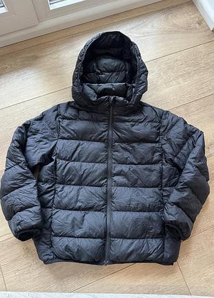 Uniqlo ultra light down (дитяча модель, розмір 130 см) пухова, дуже легка. з водовідштовхувальним покриттям