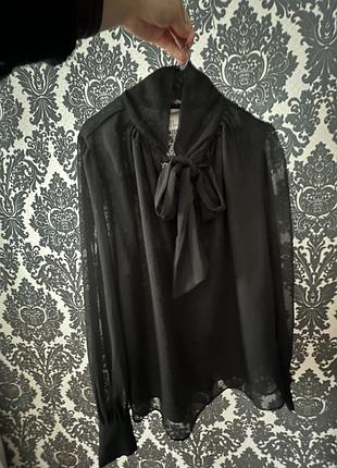 Жіноча блуза h&m чорна з бантом