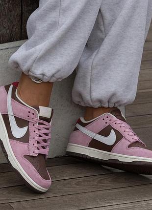 Кроссовки женские nike sb dunk brow pink suede