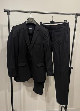 Темно-синій шерстяний костюм strellson premium (100% virgin wool super 100) — розмір 44 (xs/s)