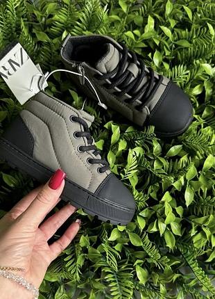 Черевики для дітей zara хакі, чорні 24 розмір