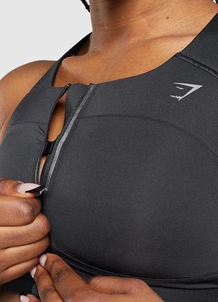 Жіночий спортивний топ gymshark чорний на замочку