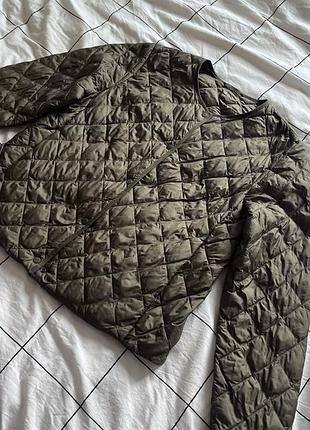 Компактна куртка-трансформер uniqlo pufftech, оливкова, m