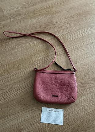 Сумка жіноча calvin klein рожева шкіряна