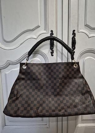 Сумка в стилі lv