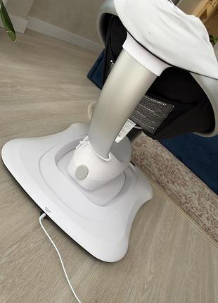 Захитуючий центр 4moms mamaroo 8