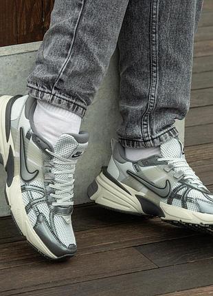 Кросівки жіночі nike runtekk grey
