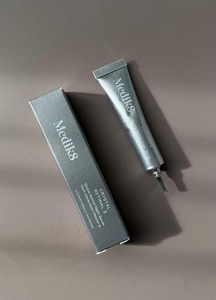 Medik8 crystal retinal 3