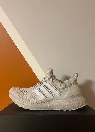Женские кроссовкиadidas ultraboost 1.0