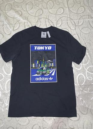 Чоловіча оригінальна футболка adidas tokyo kc tee.