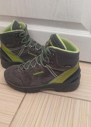 Демісезонні термо черевики lowa arco gtx mid, 33 р., 21,5 см