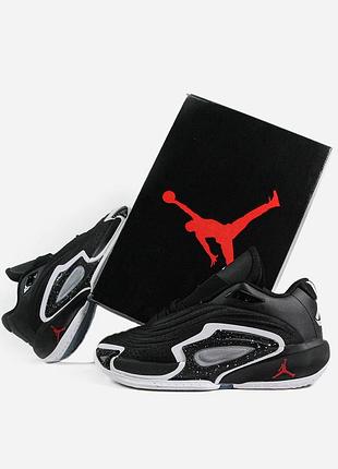 Air jordan luka black/white