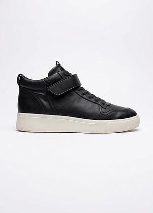 Кожаные кеды zara collection