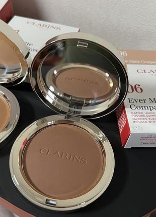 Clarins пудра для обличчя 05 medium deep  , 06 deep   , paris clarins   ever matte compact 5