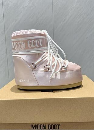 Зимові moon boot
