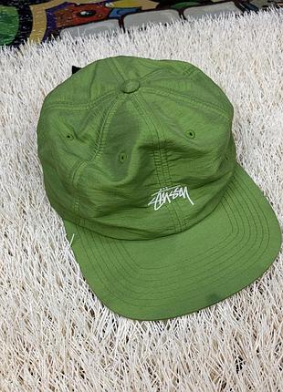 Оригинальная кепка stussy stüssy iridescent strapback cap 131945