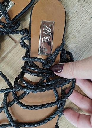 Босоніжки жіночі zara чорні, розмір 36,37, шкіра