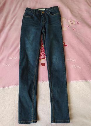 Стильні фірмові джинси
