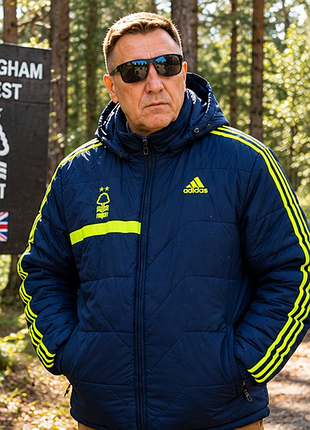 Зимова куртка adidas nottingham forest оригінал великого розміру 60–62 з капюшоном утеплена футбольна