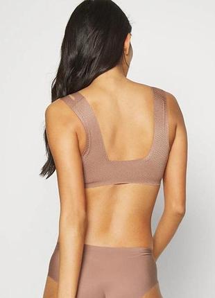 Безшовний бюстгальтер топ sloggi zero feel flow bralette 4