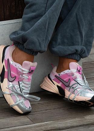 Кроссовки женские nike runtekk silver pink