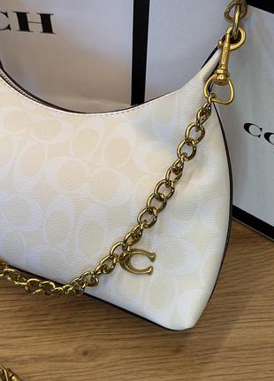 Сумка женская коуч молочно-белая coach juliet shoulder bag 25 на плечо