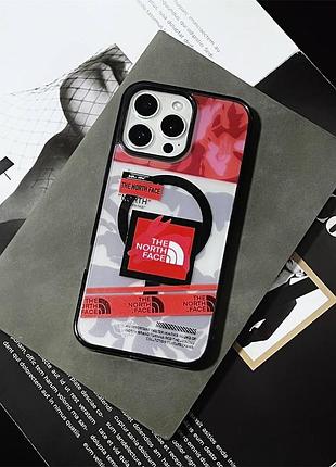 Чехол the north face для iphone 12 pro max с magsafe — прозрачный камуфляж с красным логотипом