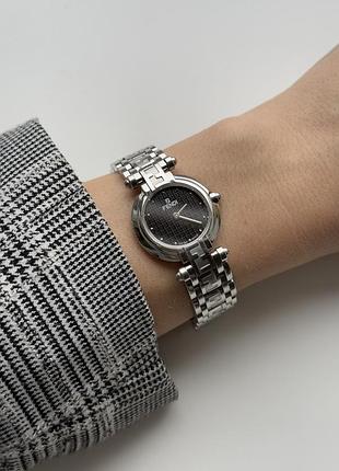 Вінтажний годинник fendi orologi 750l